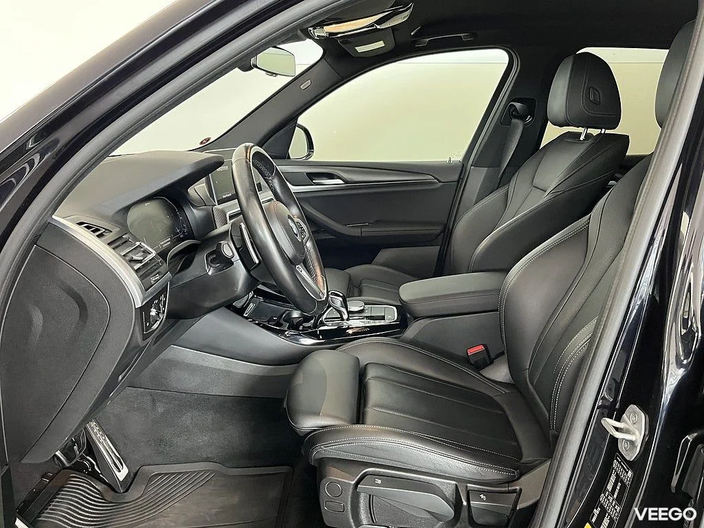 BMW X3 xDrive30e M Sport HiFi Rattvärme Drag Park Assist 0kW