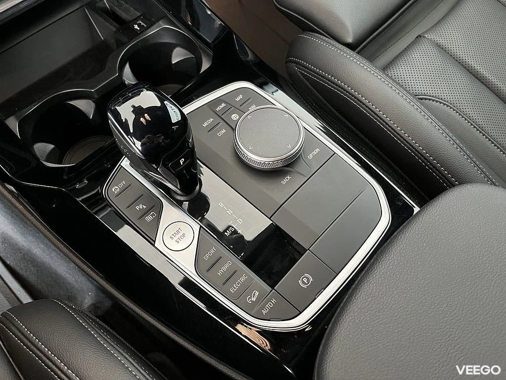 BMW X3 xDrive30e M Sport HiFi Rattvärme Drag Park Assist 0kW
