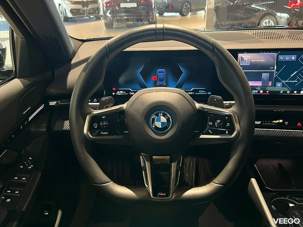 BMW 530 xDrive Touring M Sport Pro D/A Pro H/K Elstolar Drag 220kW