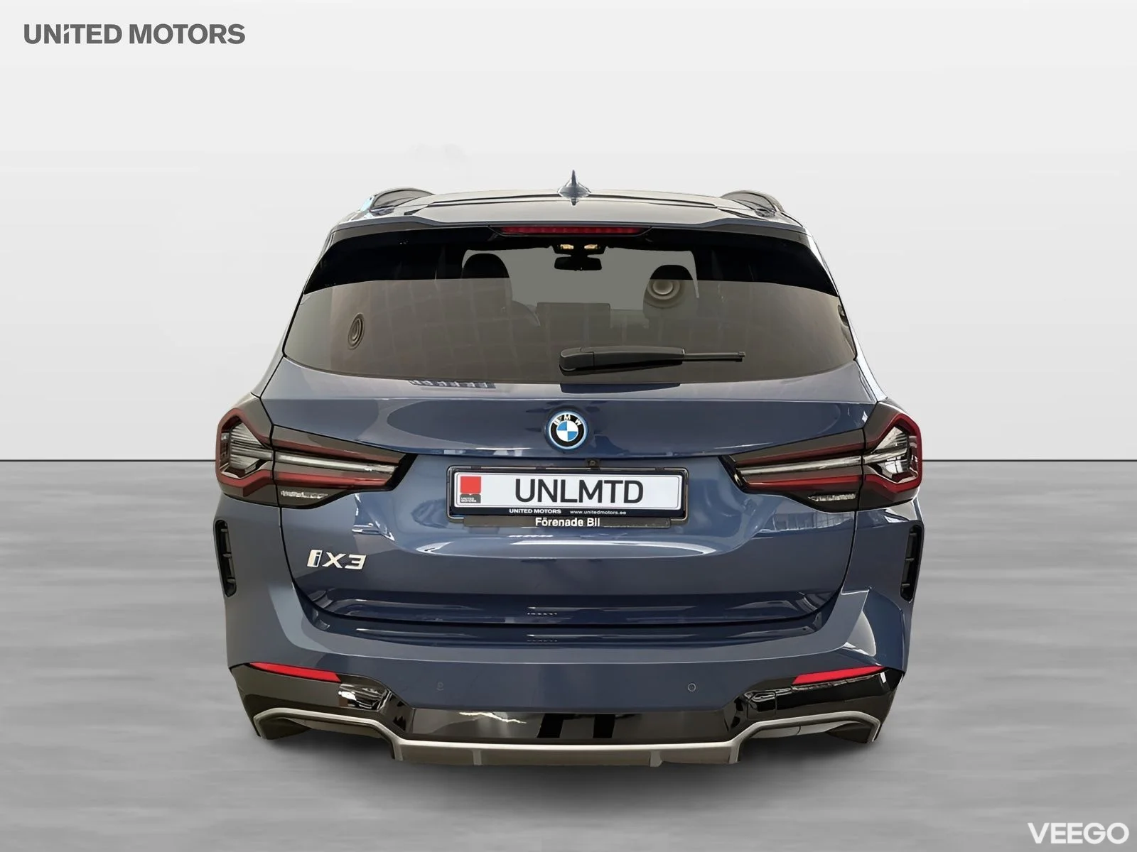 BMW iX3 Charged M Sport Panorama Rattvärme Drive/ParkAssist 0kW