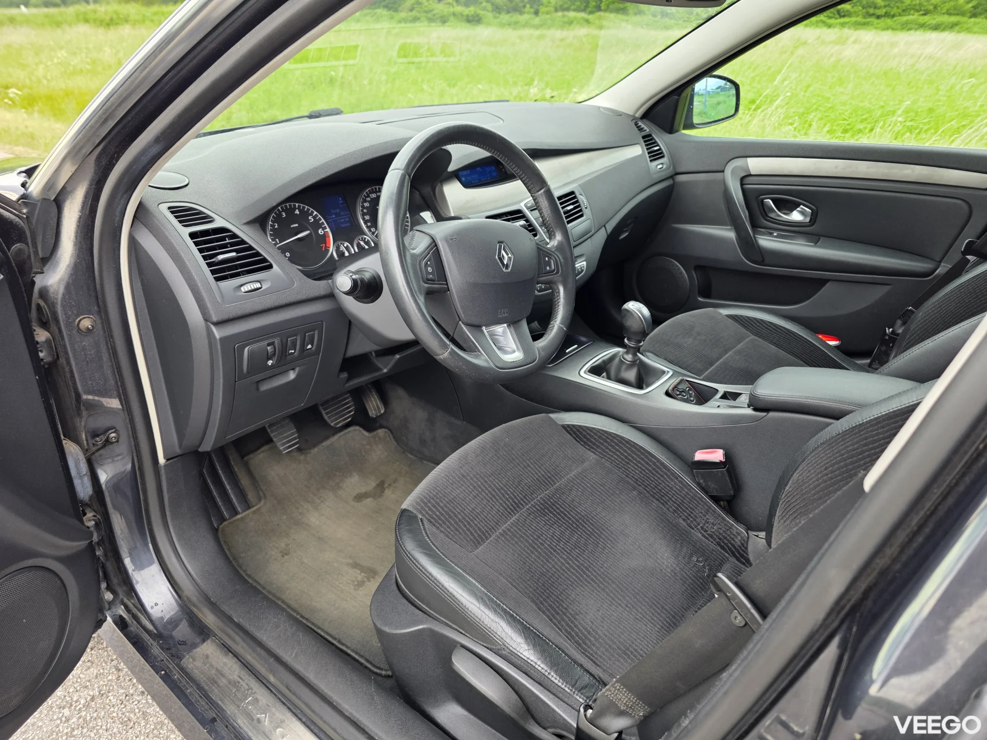 Renault Laguna 2.0 103kW