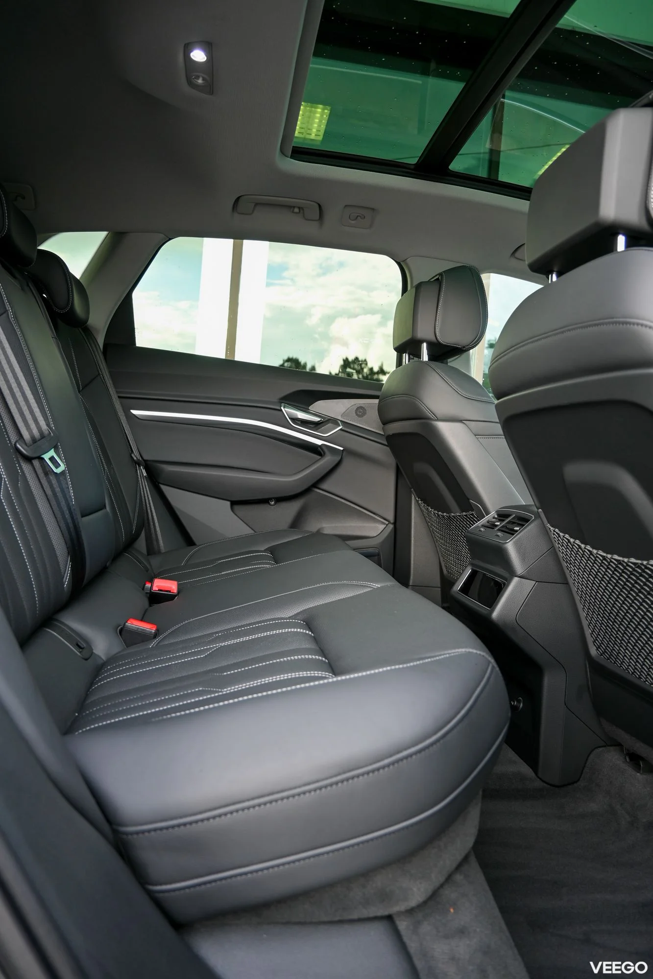 Audi Q8 e-tron QUATTRO B&W LUXURY+ S-LINE SAFETY PRO FULL 300kW