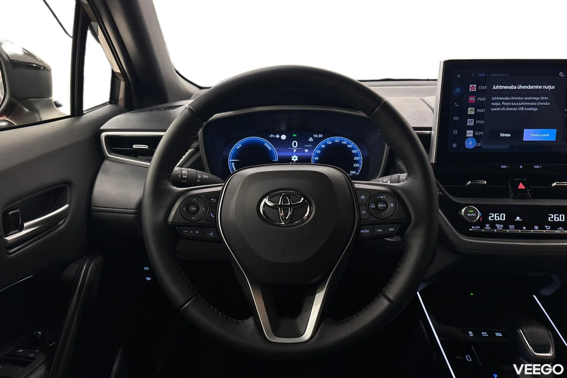 Toyota Corolla Cross Luxury Hybrid 2 98kW
