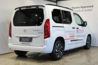 Toyota Proace City Verso Compact Electric Family 62kW thumbnail