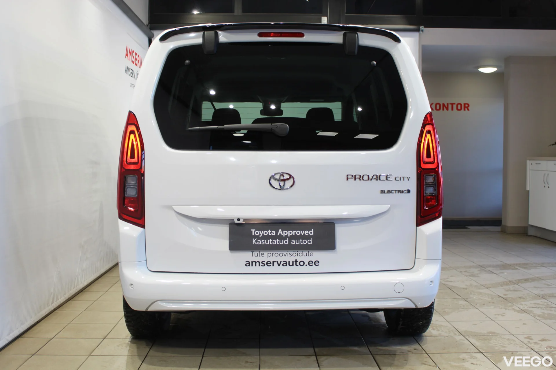 Toyota Proace City Verso Compact Electric Family 62kW
