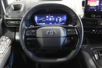 Toyota Proace City Verso Compact Electric Family 62kW thumbnail