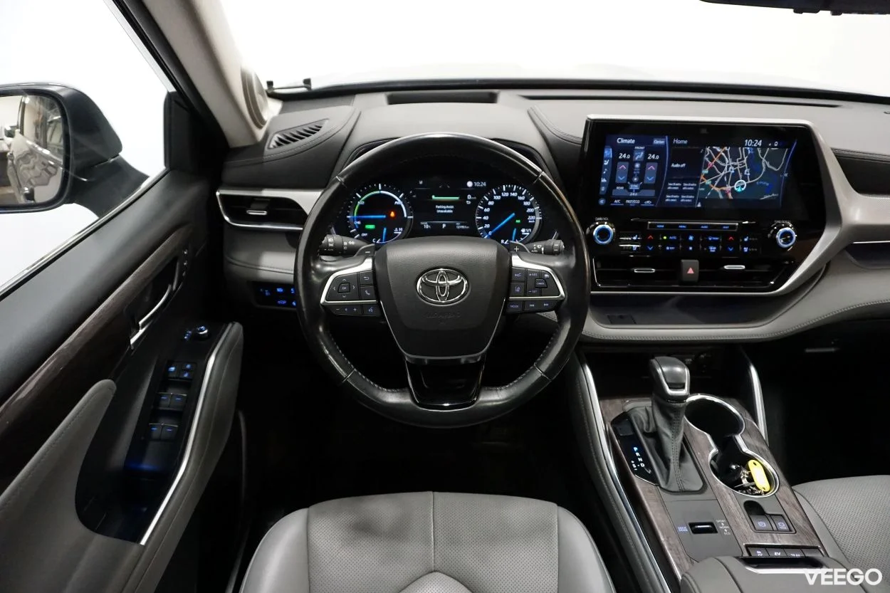 Toyota Highlander Premium 2.5 140kW