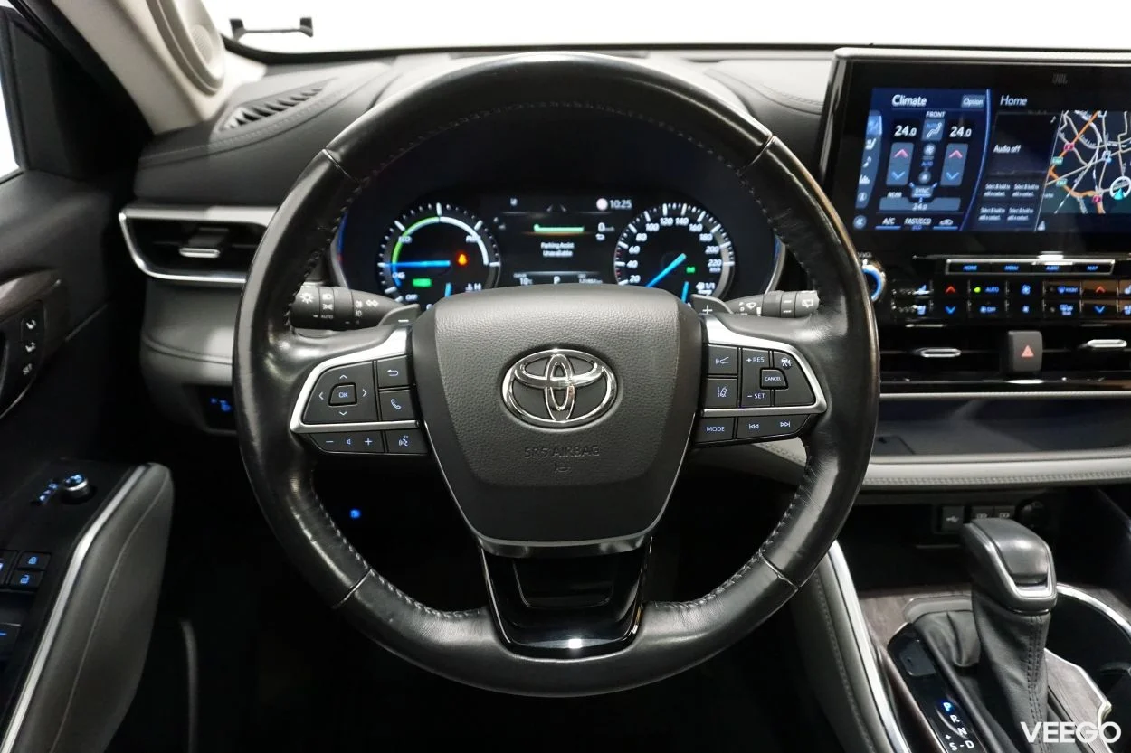 Toyota Highlander Premium 2.5 140kW