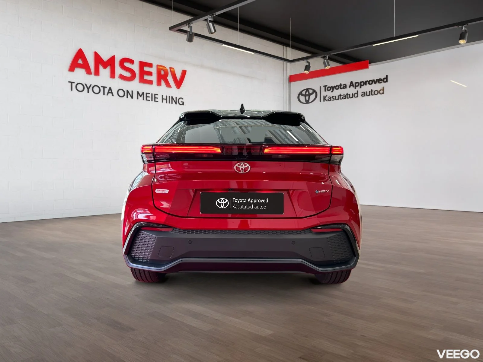 Toyota C-HR Luxury Hybrid 1.8 72kW