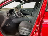 Toyota C-HR Luxury Hybrid 1.8 72kW thumbnail