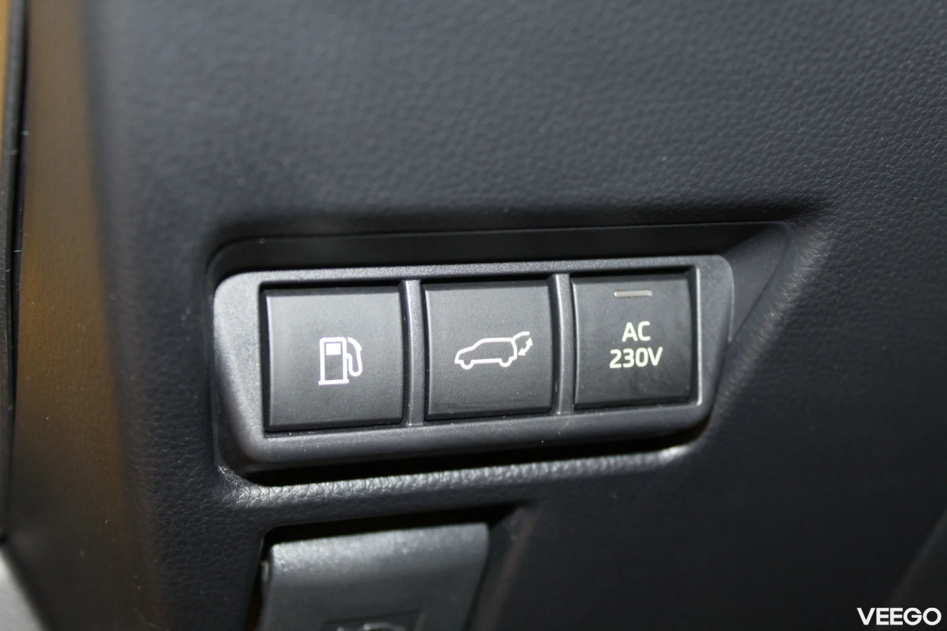 Toyota Prius Plug-in Hybrid Premium Solar 2 111kW