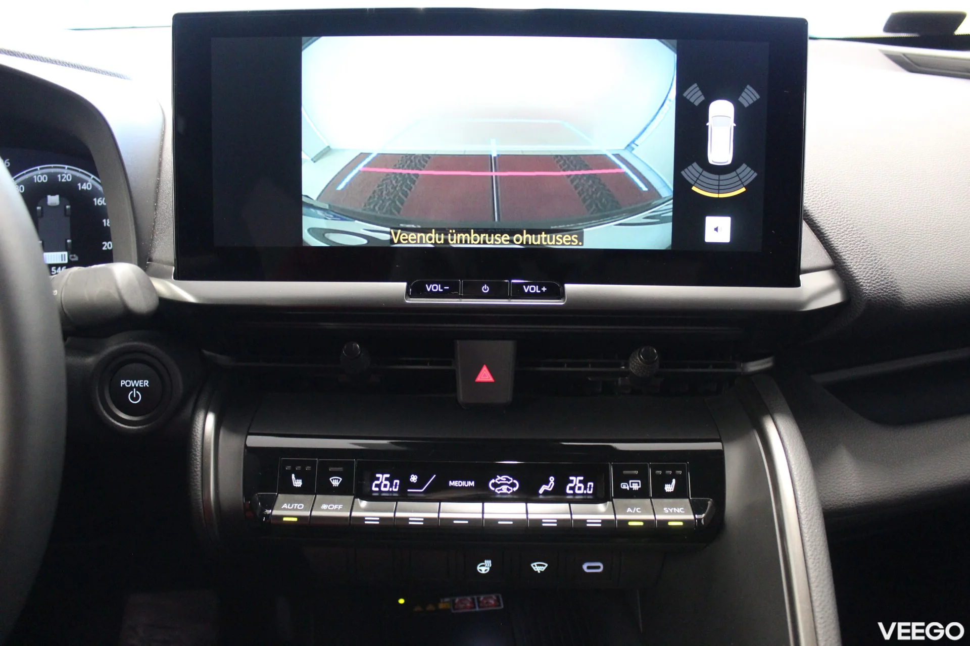 Toyota C-HR Style + Multimedia pakett 1.8 72kW