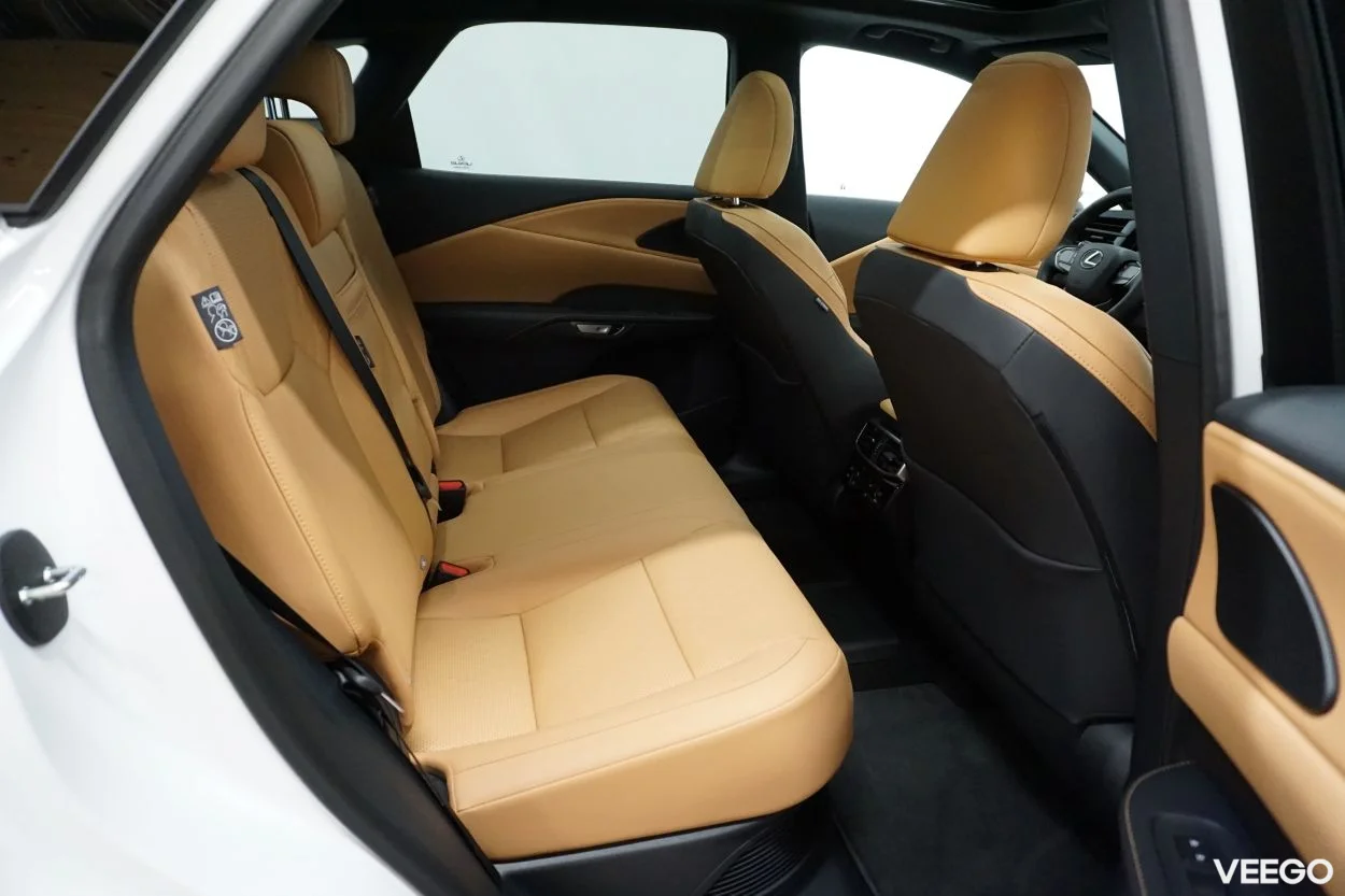 Lexus RX 450h+ F SPORT Design 2.5 136kW