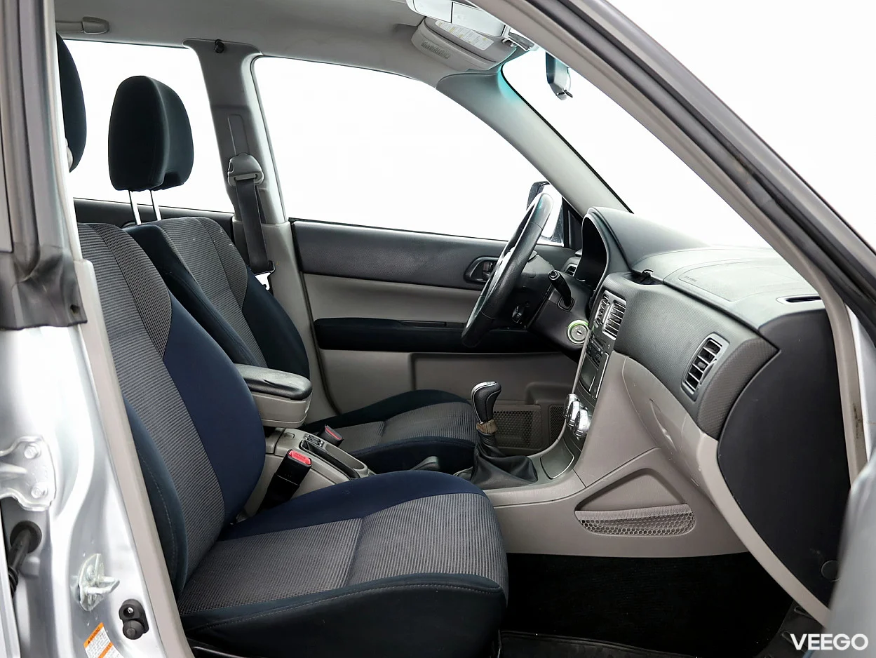 Subaru Forester 2.0 116kW