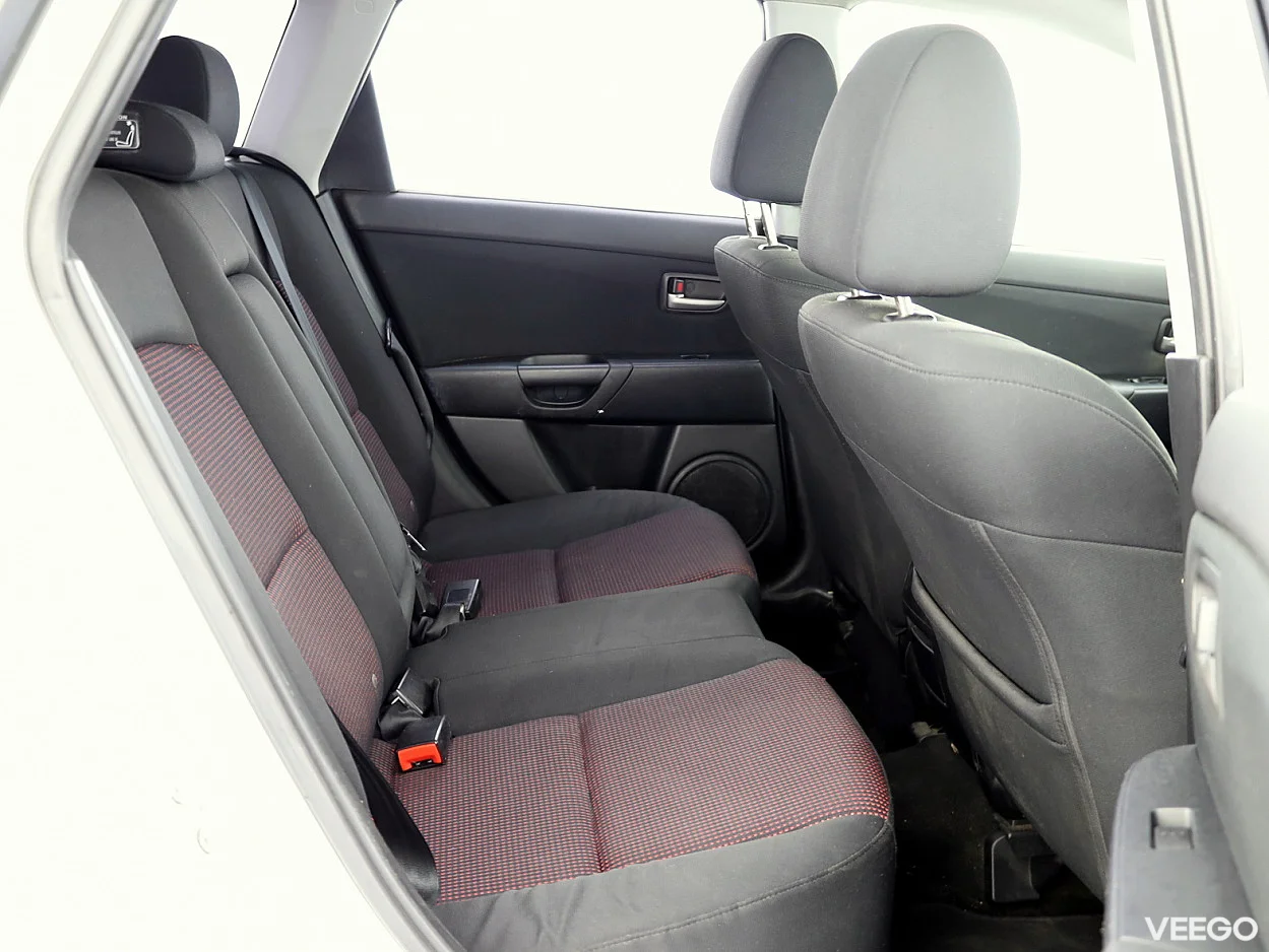 Mazda 3 1.6 77kW