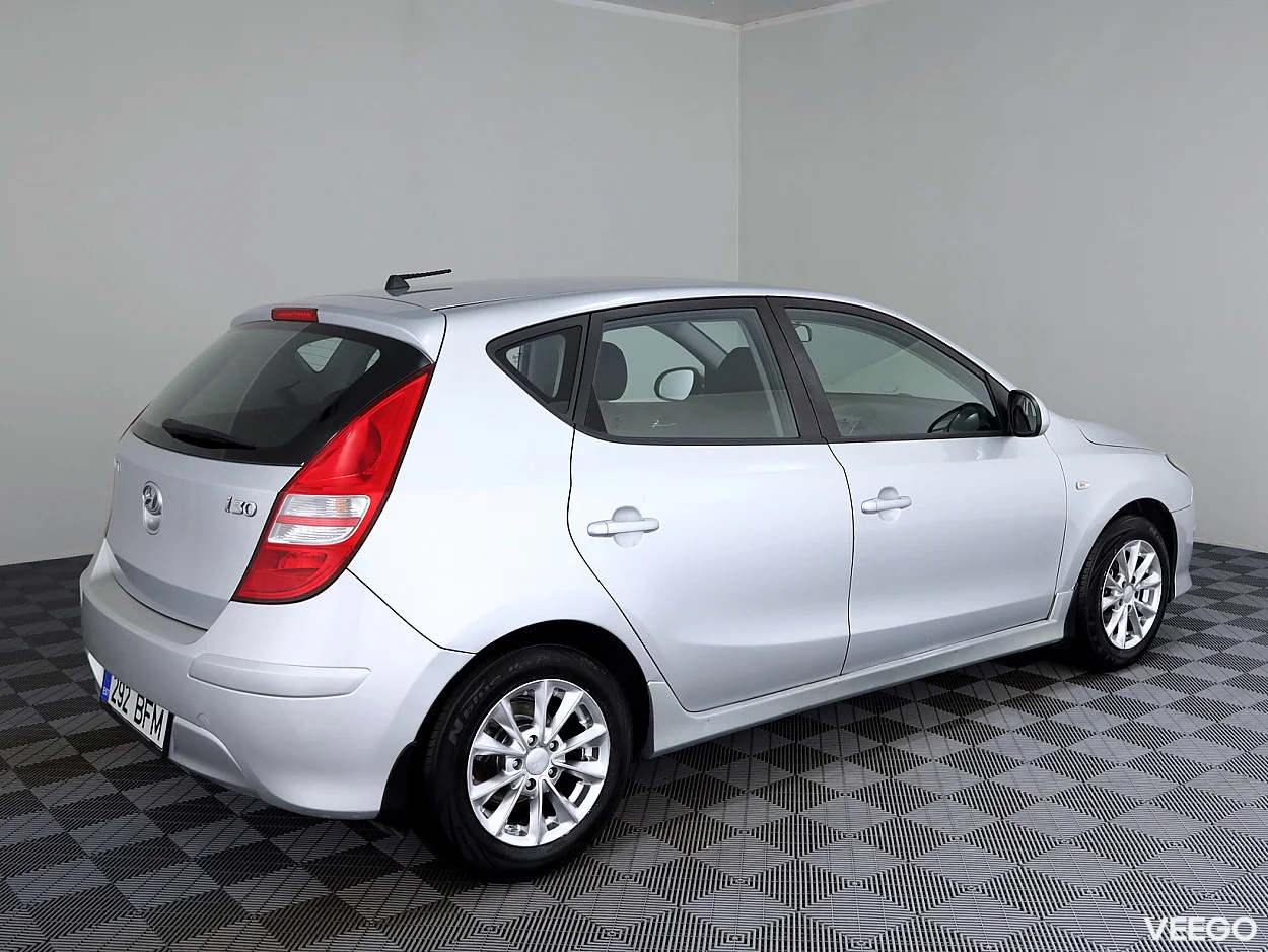 Hyundai i30 1.4 80kW