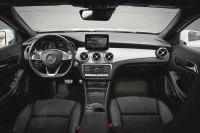 Mercedes-Benz GLA220 d 4Matic AMG Pakett 2.1 130kW thumbnail