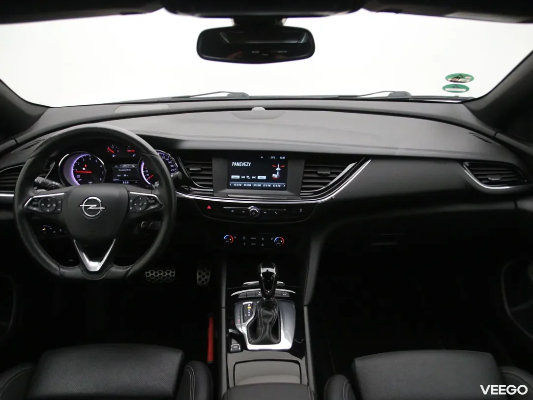 Opel Insignia 1.5 121kW