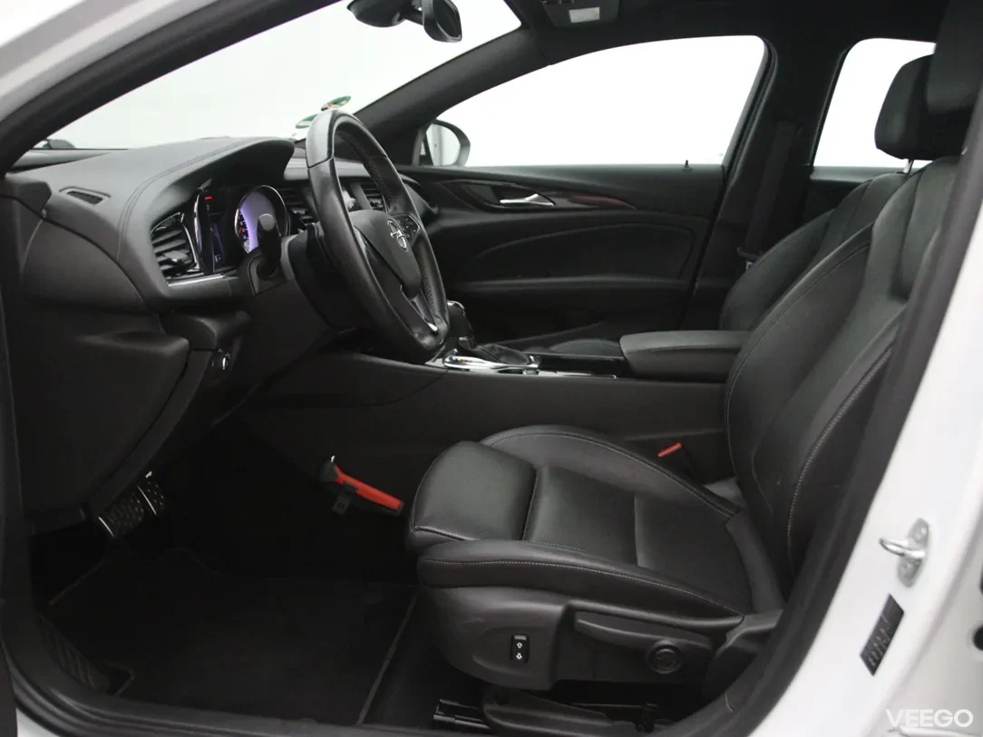 Opel Insignia 1.5 121kW