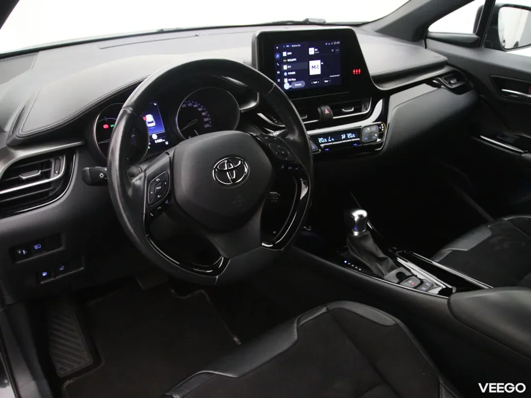 Toyota C-HR 1.8 90kW