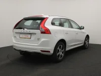 Volvo XC60 2.4 158kW thumbnail