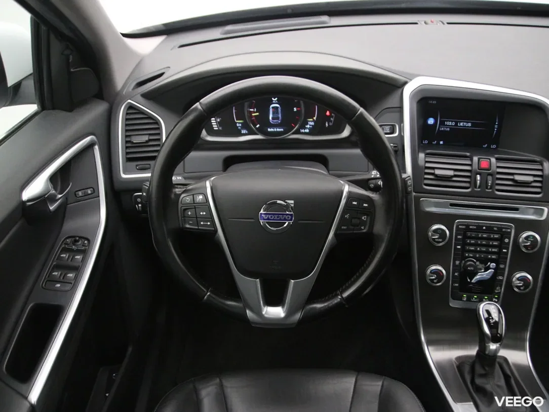 Volvo XC60 2.4 158kW