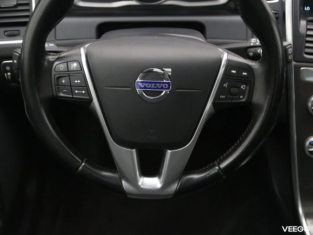 Volvo XC60 2.4 158kW