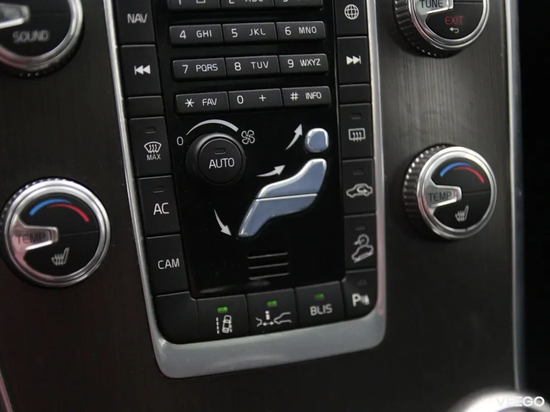 Volvo XC60 2.4 158kW