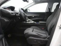 Peugeot 3008 1.2 96kW thumbnail