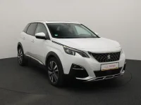 Peugeot 3008 1.2 96kW thumbnail