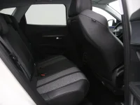 Peugeot 3008 1.2 96kW thumbnail