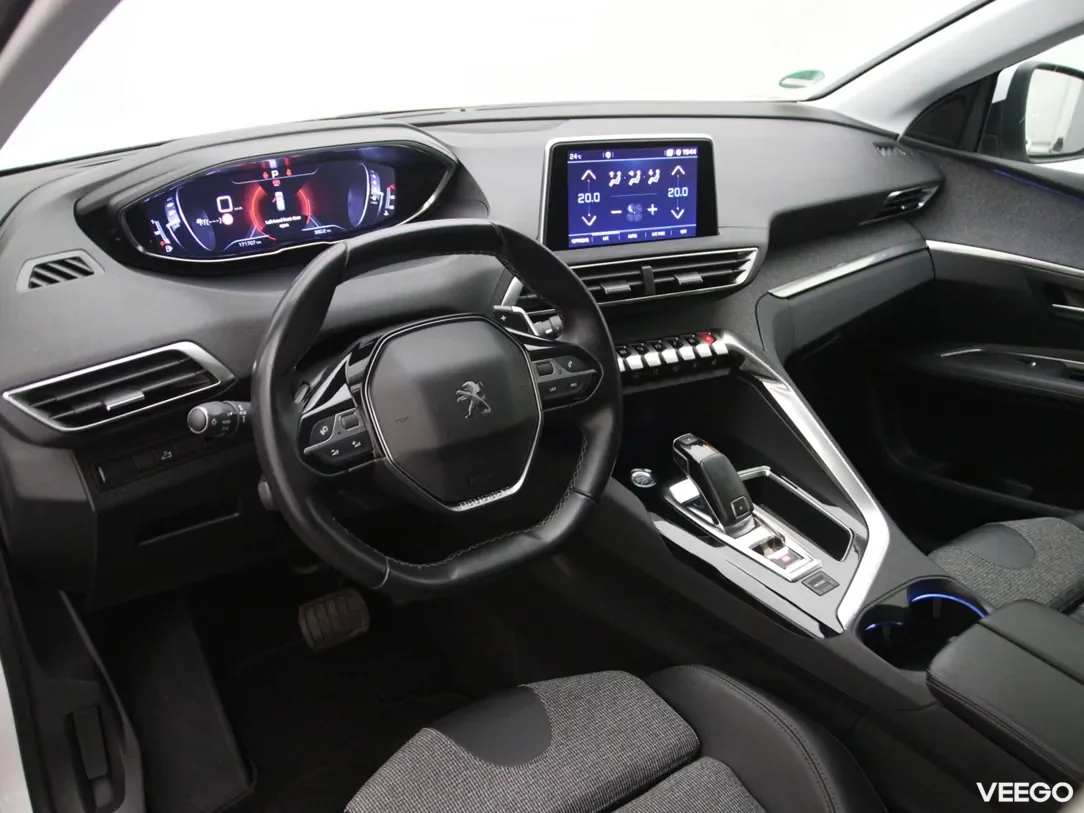 Peugeot 3008 1.2 96kW