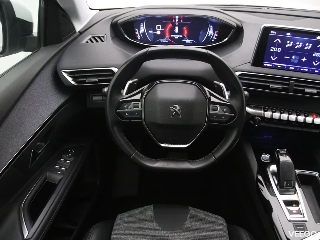 Peugeot 3008 1.2 96kW