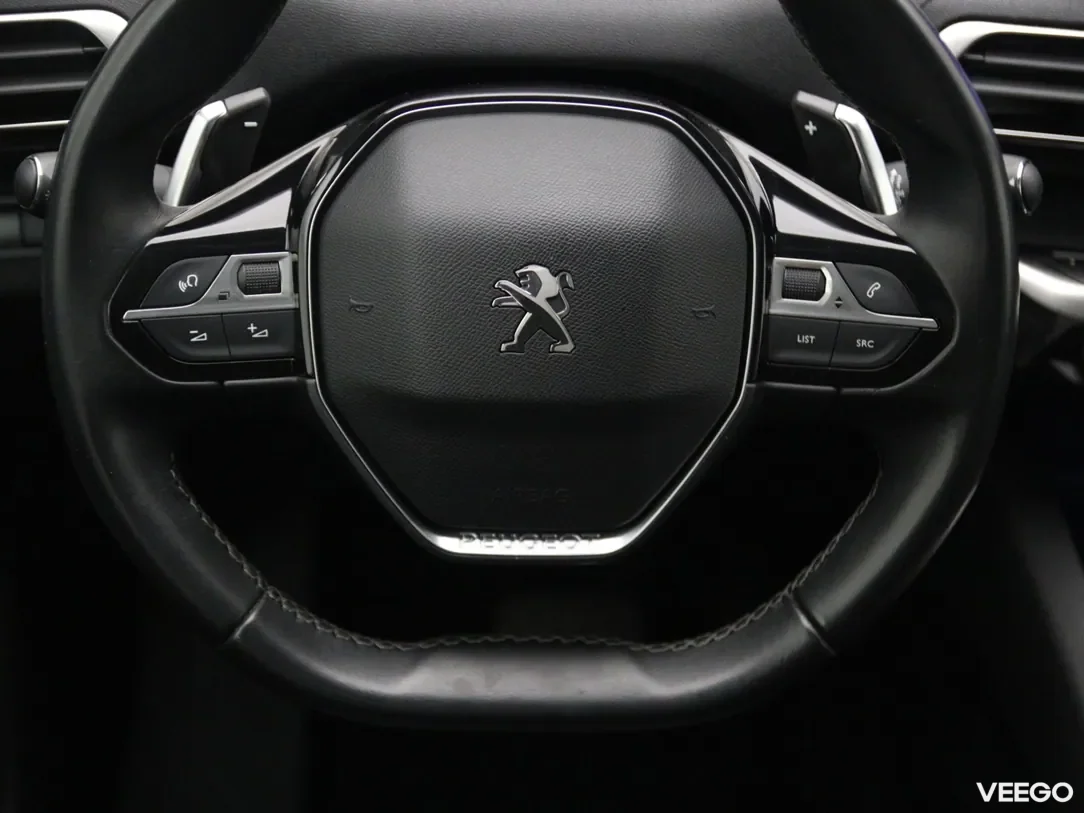 Peugeot 3008 1.2 96kW