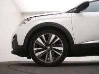 Peugeot 3008 1.2 96kW thumbnail