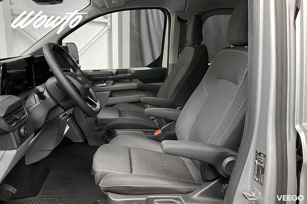 Ford TRANSIT Transit Custom 320 Crew Van 2.0 AWD 170HK L2 5-Sits /Moms 125kW