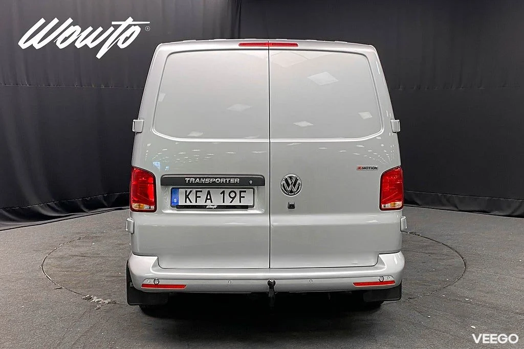 Volkswagen Transporter 2.0 TDI 4M DSG 150HK L2 3-Sits /Moms 110kW