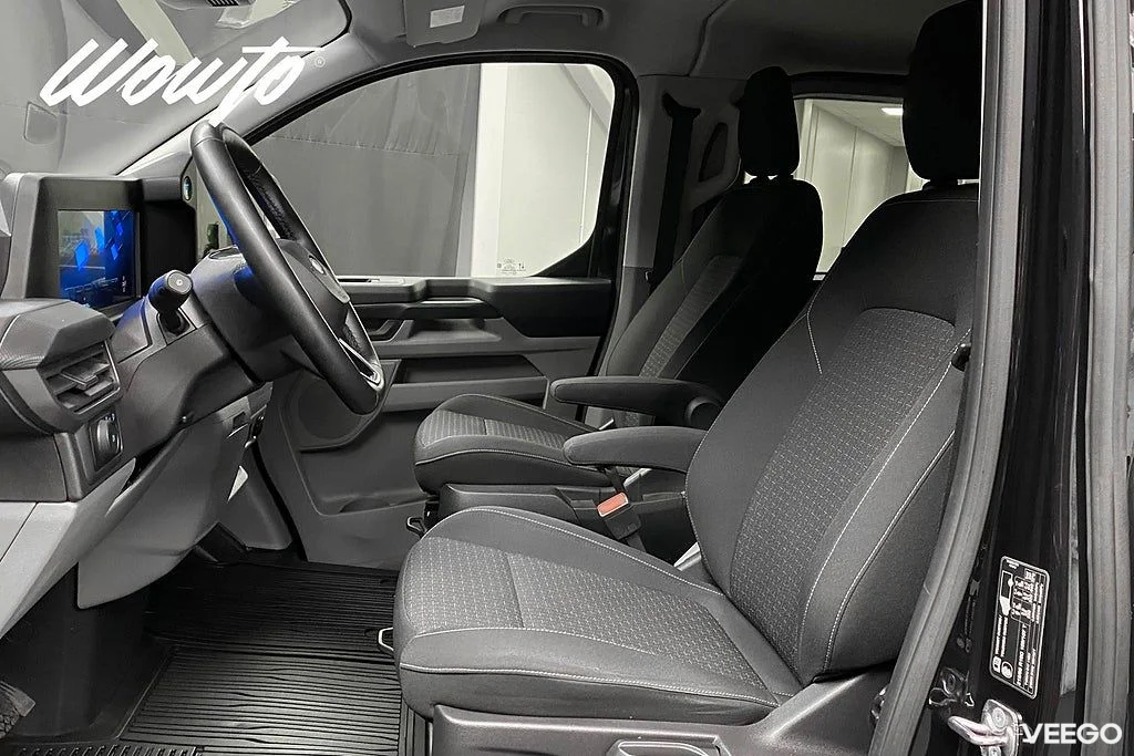 Ford TRANSIT Transit Custom 320 Crew Van 2.0 170HK L2 5-Sits /Moms 125kW