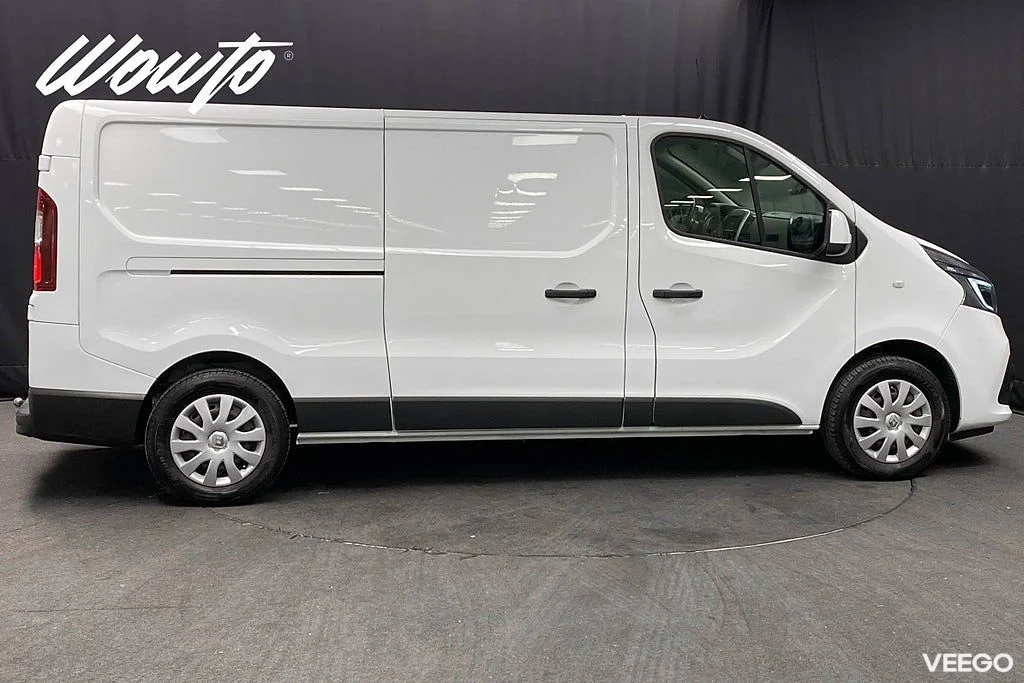 Renault TRAFIC 2.0 dCi EDC 170HK L2 3-Sits /Drag /Värmare 125kW