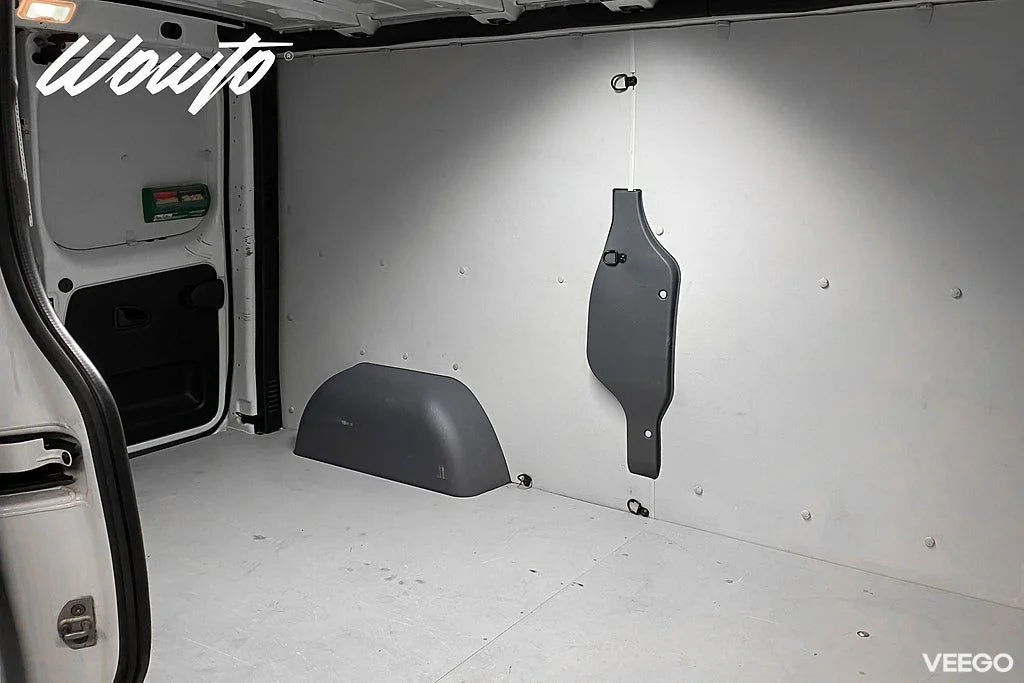 Renault TRAFIC 2.0 dCi EDC 170HK L2 3-Sits /Drag /Värmare 125kW