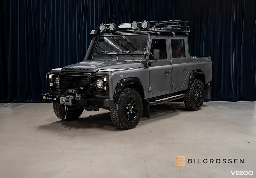 Land Rover Defender Land Rover  Dubbelhytt Pick Up 110 MOMS LEASBAR 90kW