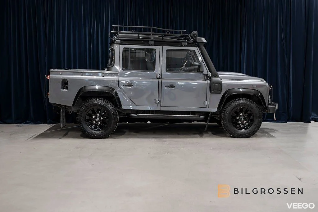 Land Rover Defender Land Rover  Dubbelhytt Pick Up 110 MOMS LEASBAR 90kW