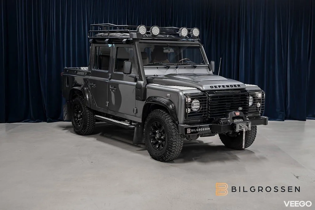 Land Rover Defender Land Rover  Dubbelhytt Pick Up 110 MOMS LEASBAR 90kW