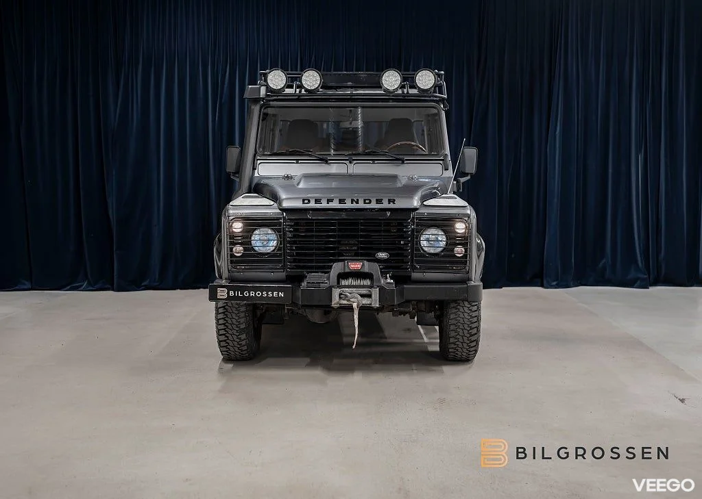 Land Rover Defender Land Rover  Dubbelhytt Pick Up 110 MOMS LEASBAR 90kW