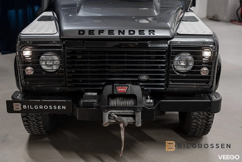 Land Rover Defender Land Rover  Dubbelhytt Pick Up 110 MOMS LEASBAR 90kW