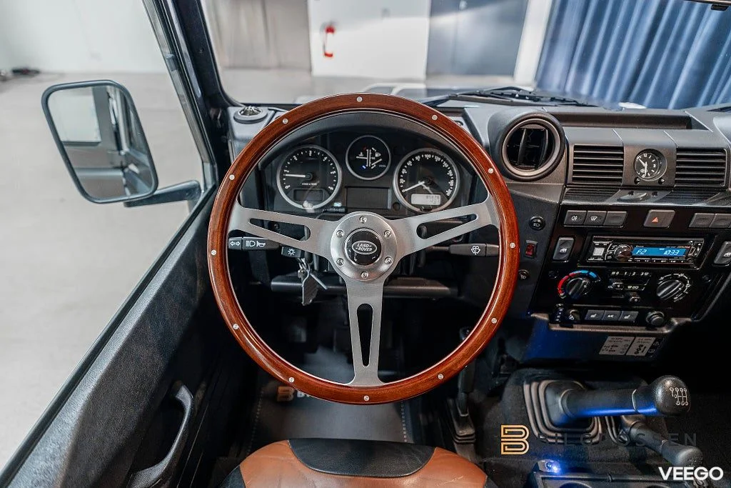 Land Rover Defender Land Rover  Dubbelhytt Pick Up 110 MOMS LEASBAR 90kW