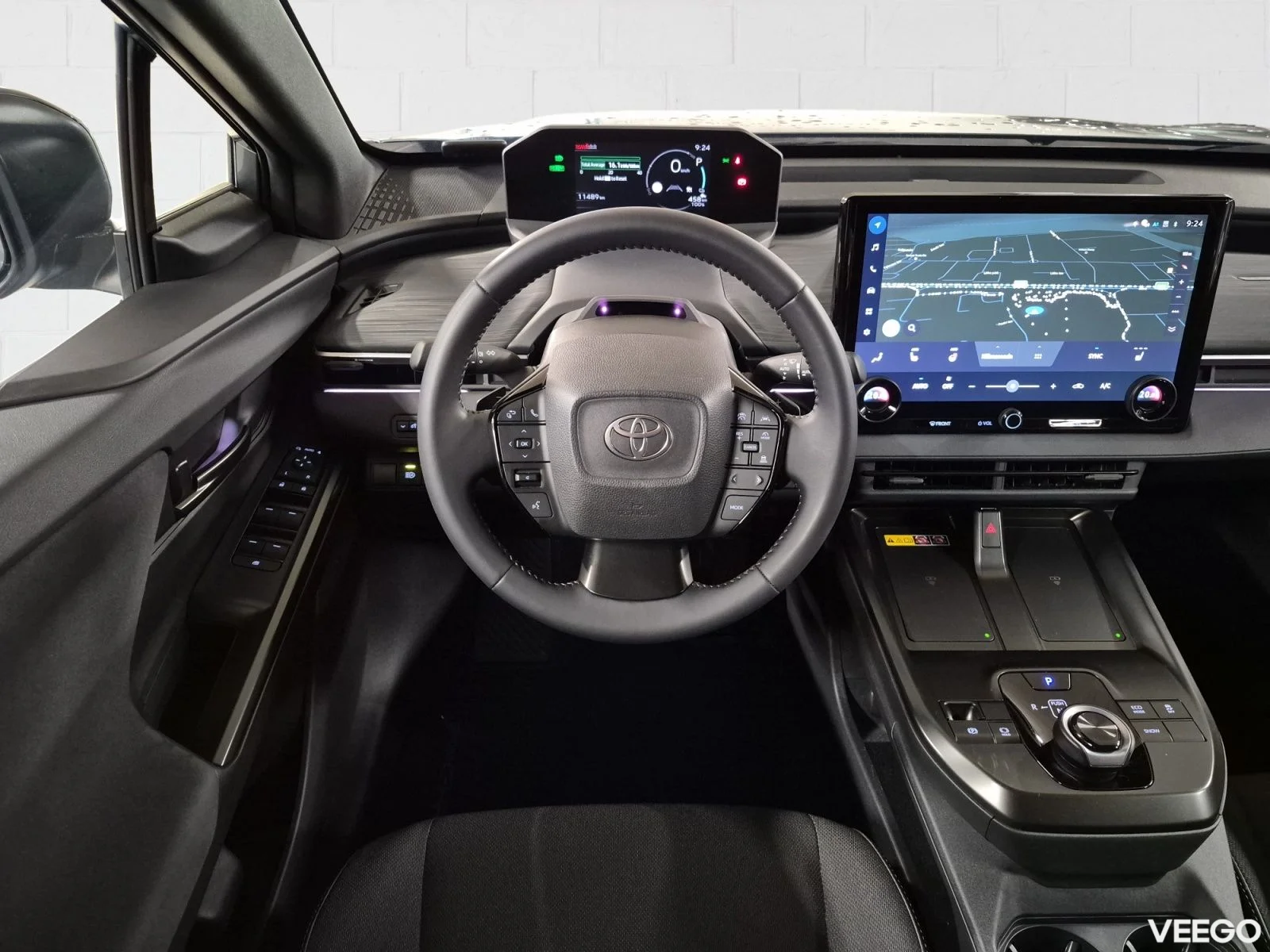 Toyota C-HR + Active 64kW