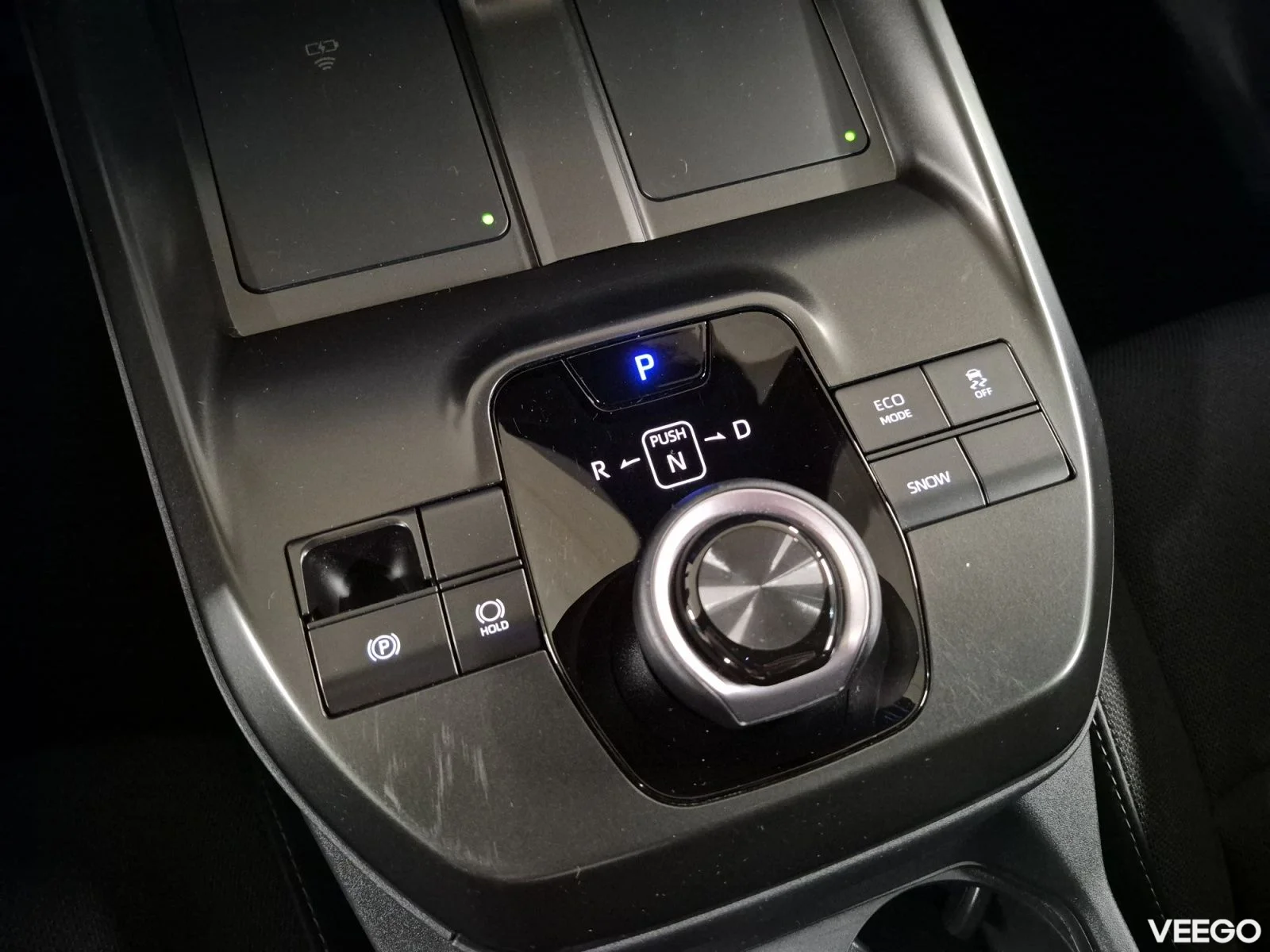 Toyota C-HR + Active 64kW