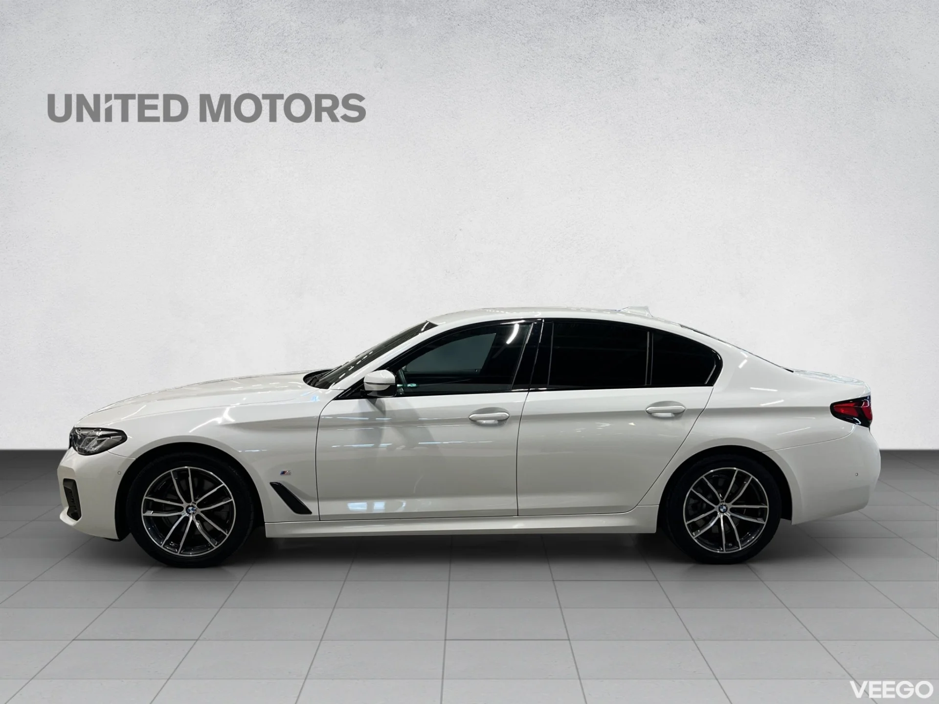 BMW 520 M-Sportpakett MHEV 140kW