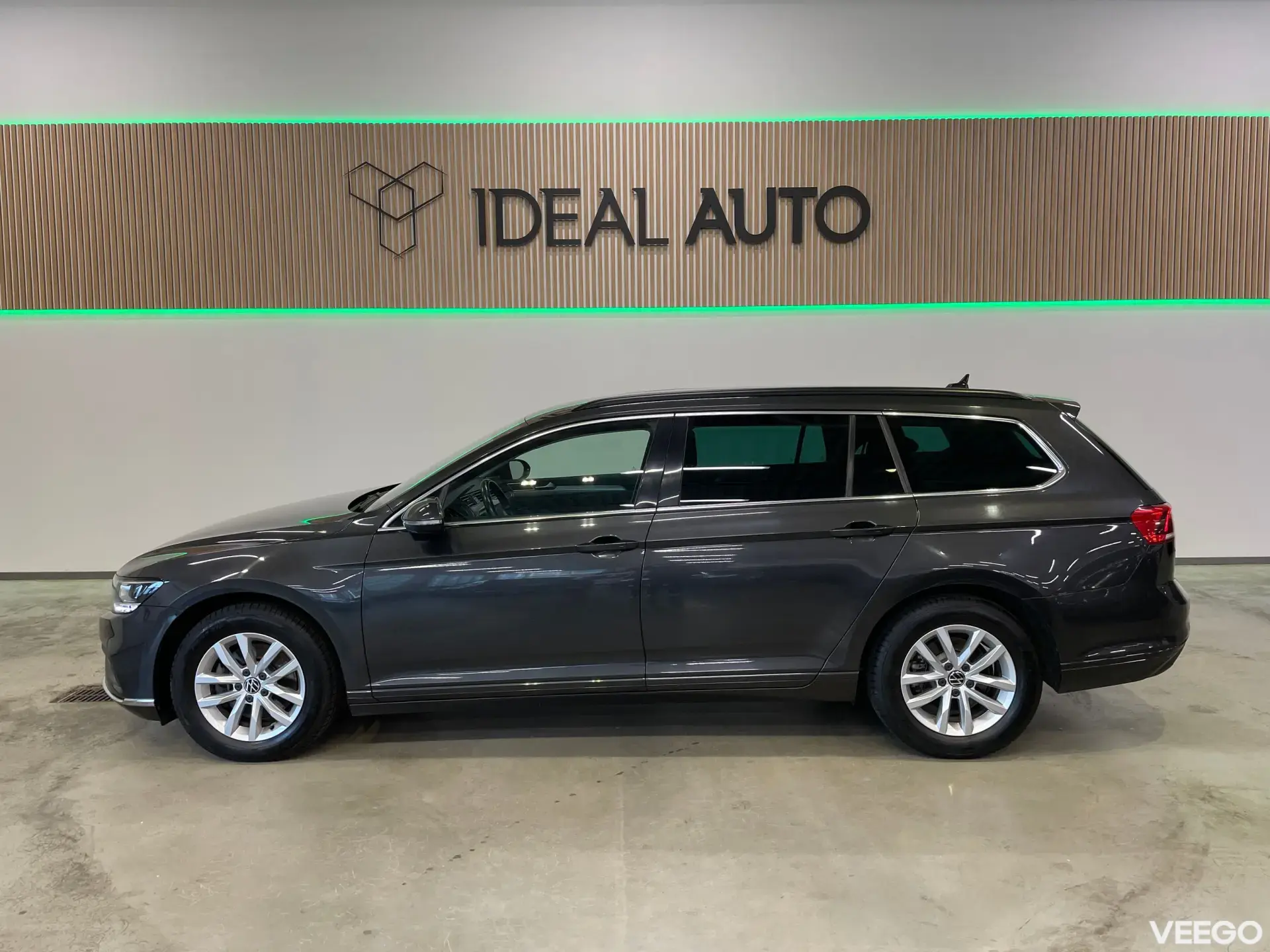 Volkswagen Passat - 110kW